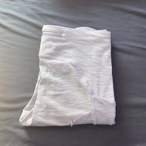 Lululemon striped leggings size 8 little hole in knee and butt